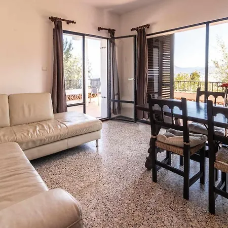 Grifeu 6 Luminoso Con Terraza Y Vistas