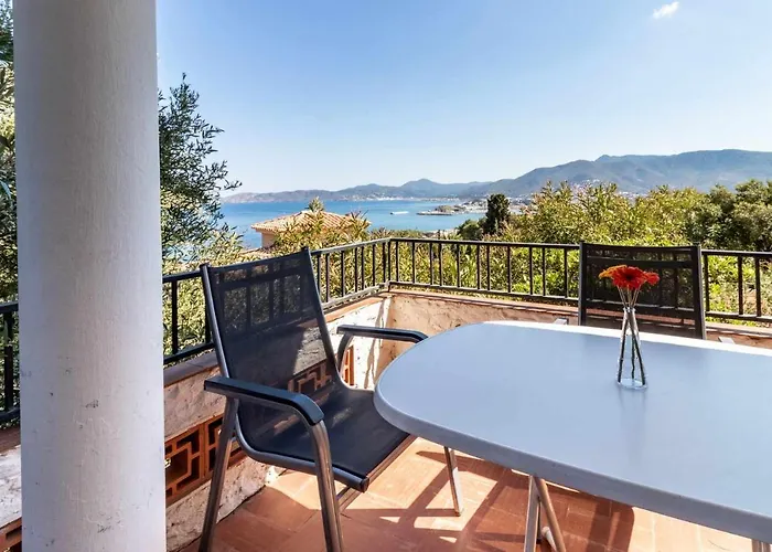 Grifeu 6 Luminoso Con Terraza Y Vistas דירה ז'ירונה